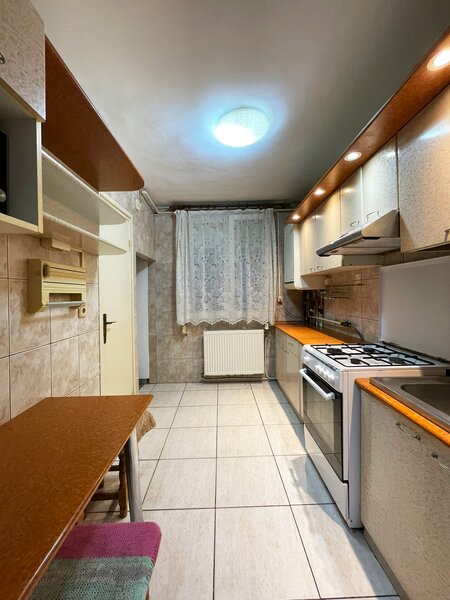 Brancoveanu, Aleea Izvorul Crisului, 3 camere dec., parcare, centrala